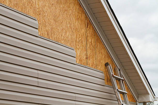 24/7 Emergency Vinyl Siding experts in Howard, OH